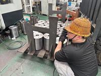 Pièces forgées CNC 42CrMo de haute qualité avec coque intérieure pour les applications de machines avec services de forgeage de métal/acier