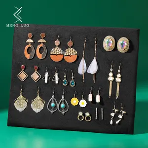 Pendientes, collares y otros tableros de exhibición de joyería multifuncionales de terciopelo de gama alta