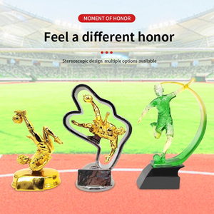 Trophée Golden Boot Lionel Messi Cristiano Ronaldo Prix du meilleur buteur Ballon D'Or personnalisé Modèle Joueur mondial de l'année - Product Image 3