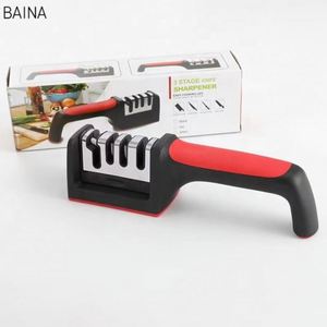 Aiguiseur de couteaux 4 segments multifonctionnel noir portatif pour la maison – Outil de cuisine essentiel en gros - Product Image 1