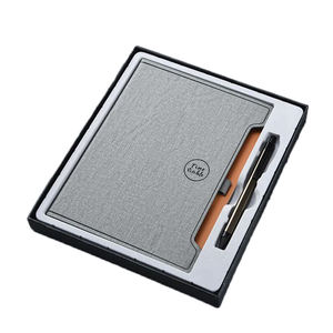 Bonito Cuaderno con Portaplumas, Cubierta de Cuero PU, Cuaderno con Logotipo Personalizado, Tamaño A5/B5 <span class=keywords><strong>para</strong></span> Estudiantes y Uso de Oficina - Product Image 1