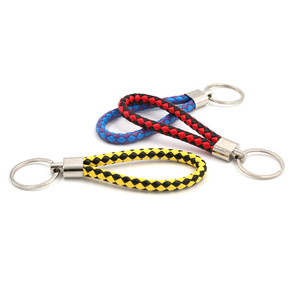 Venta al por mayor <span class=keywords><strong>de</strong></span> alta calidad hecho <span class=keywords><strong>a</strong></span> <span class=keywords><strong>mano</strong></span> colorido tejido llavero <span class=keywords><strong>de</strong></span> cuero - Product Image 5