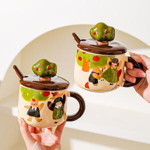 Mug rétro en céramique Apple Tree Girl avec couvercle et cuillère, cadeau d'affaires écologique de luxe pour le bureau, couleur et capacité personnalisables - Product Image 2