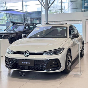 Voiture d'occasion moins chère Volkswagen <span class=keywords><strong>Passat</strong></span> Pro <span class=keywords><strong>2023</strong></span> 2.0T 4 portes 5 places berline FDW essence essence pour Volkswagen <span class=keywords><strong>Passat</strong></span> <span class=keywords><strong>prix</strong></span> - Product Image 1