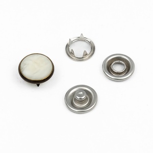 กระดุมแป๊กโลหะแบบมุก 9.5 มม. แบบกำหนดเองได้ กระดุมห้าขา - Product Image 6