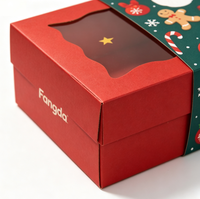 Boîte de Noël mignonne avec couvercle et base, fenêtre transparente, ceinture de Père Noël verte, en carton pour emballer des bonbons, des biscuits et des cadeaux de Noël