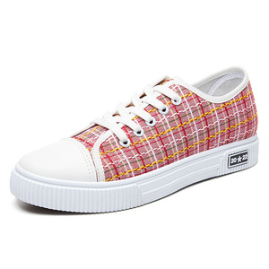 XRH Vente en gros Chaussures en toile vulcanisée à logo personnalisé à carreaux roses pour la Saint-Valentin Chaussures de sport en toile à lacets pour unisexe femmes hommes - Product Image 5