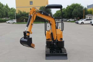 Mini-excavatrice sur chenilles de haute qualité Koop Engine certifiée CE EPA Euro5, 1000 kg, pour usage agricole, jardin et domestique - Product Image 2