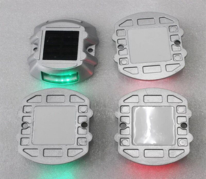 Đường cao tốc mặt đất gắn kết 30 tấn năng lượng mặt trời đường Stud với 8 cái nhấp nháy đèn LED vật liệu nhôm trên 3 năm tuổi thọ - Product Image 3