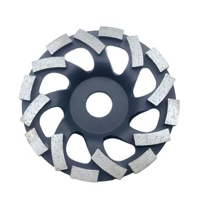<span class=keywords><strong>Disque</strong></span> à lamelles de forme spéciale en diamant de dureté élevée de 125mm <span class=keywords><strong>Disque</strong></span> de meulage en granit de béton de 5 pouces - Product Image 4