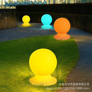 RGB Leuchtende Steinpoller Rotationsgeformte UV-Beständige Säulenleuchten für Außenbereich Plaza Park Garten - Product Image 1