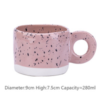 Tasse à café peinte à la main avec des taches de style nordique tasse à café tasse à lait