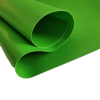 Bâche en PVC tissé résistante aux UV, ignifuge, imperméable et résistante à la pluie pour couverture de camion, tentes, sacs de voiture, sellerie, hôpitaux, mariages et impression