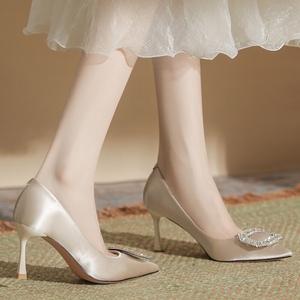 Женские туфли-лодочки на высоком каблуке - Product Image 4