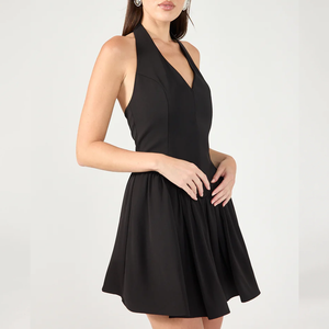<span class=keywords><strong>Robe</strong></span> de cocktail <span class=keywords><strong>noire</strong></span> personnalisée ODM OEM pour <span class=keywords><strong>femme</strong></span>, col licou, décolleté plongeant, longueur midi, taille froncée, jupe évasée, style skater, vente en gros - Product Image 3