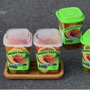 Vaso Desechable Cuadrado de Plástico PP a Prueba de Fugas con Tapa Plana y Cuchara para Té de Burbujas, Smoothies y Ensaladas de Frutas (Color Personalizado de 20-120C) - Product Image 1