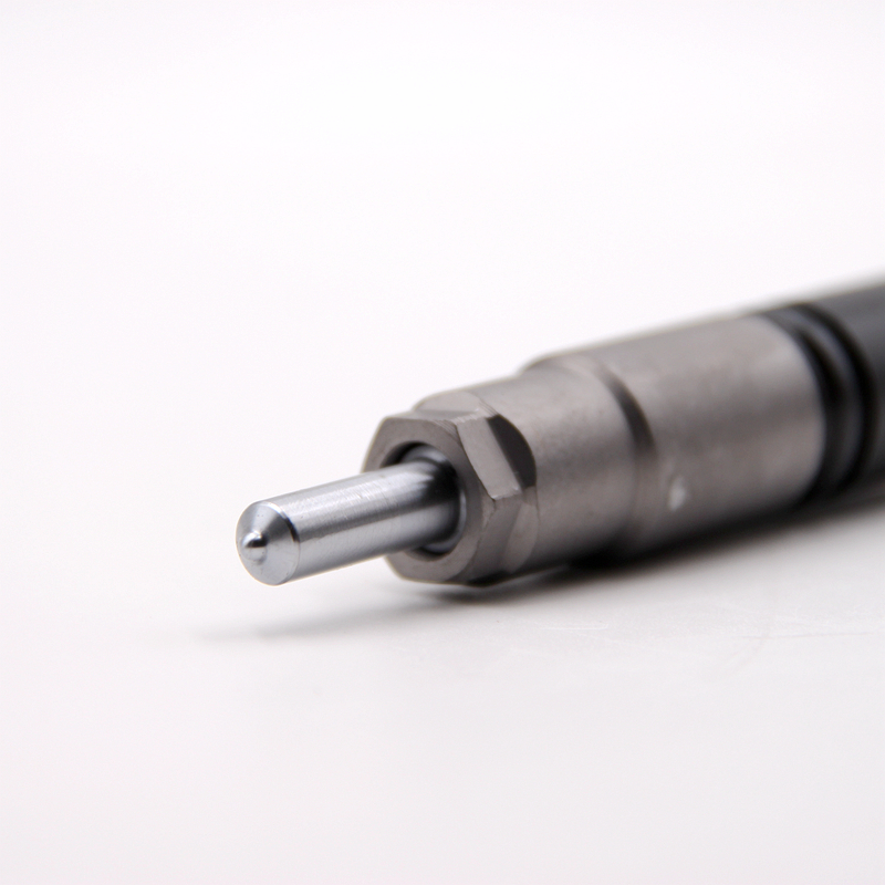 Diesel Engine Common Rail Injector 23670-0L110 295050-0810/295050-0540 for TOYOTA 2KD-FTV