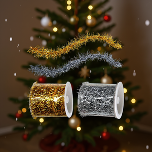 Rollos de Hilo Navideños Metálicos de Lujo en Dorado y Plateado, Decoración Metálica de Forma Irregular D0100HAM6RY - Product Image 2