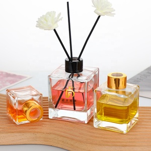 Tùy Chỉnh Rỗng Hổ Phách Khuếch Tán Chai Thủy Tinh 50Ml 100Ml 150Ml 200Ml Vuông Nước Hoa Thủy Tinh Khuếch Tán Chai Với Màu Đen Mũ - Product Image 3