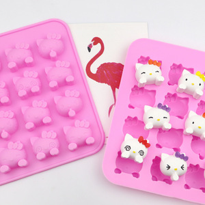 Molde de silicona antiadherente de 16 cavidades con diseños de gatitos, caras de cerdo y patos para chocolate, repostería y <span class=keywords><strong>fondant</strong></span> - Product Image 1