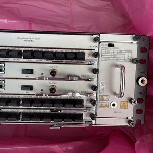 02314ESG CR8PE4KEFNC7 4-портовый 400GBase-QSFP-DD + 24-портовый 100GBase-QSFP28 интегрированный линейный блок обработки L CM Bundle - Product Image 2