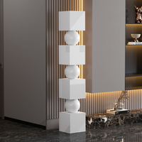 Ornement de sol en colonne sans fin de luxe, forme irrégulière moderne, installation personnalisée, sculpture pour hôtel, bureau de vente, décoration intérieure