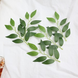 Bouquet de feuilles d'eucalyptus artificielles Yunzhi, 10 cm, en plastique, sérigraphié, pour décoration de mariage, verdure - Product Image 1