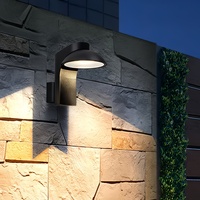 Nouvelle applique murale extérieure en aluminium demi-cercle IP65 avec verre trempé pour jardin et hôtel, LED 12W, durée de vie de 30 000 heures