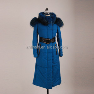 Vente en gros Chine Vêtements pour <span class=keywords><strong>femme</strong></span> <span class=keywords><strong>Manteau</strong></span> <span class=keywords><strong>d</strong></span>'<span class=keywords><strong>hiver</strong></span> épais haute couture pour <span class=keywords><strong>femme</strong></span> avec très grande fourrure de raton laveur - Product Image 2