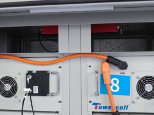 แบตเตอรี่ Tewaycell สำหรับเชิงพาณิชย์และอุตสาหกรรม 768V 241KWh ระบบออฟกริดแรงดันสูง HV 100KWh 200KWh จัดส่งแบบ DDP ไปยังโปแลนด์ - Product Image 3