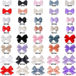 100 pièces/sac nœud papillon Nail Art décorations résine arc couleur pièces Mini nœud ruban Nail Art <span class=keywords><strong>strass</strong></span> ongles breloques déco pièces - Product Image 1
