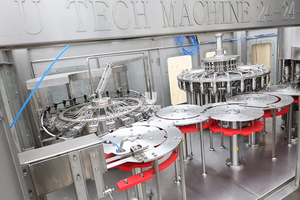 Ligne de production de jus de raisin, mangue orange 3 en 1 Bouteille PET de concentré de pomme Machines d'embouteillage Petite machine de remplissage de jus - Product Image 3