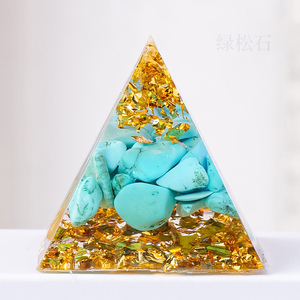 Mini Natural Crystal Chip <strong>Resin</strong> <strong>Pyramid</strong> Ornament Energy Crystal <strong>Pyramid</strong> for Desktop Decoration - Product Image 6