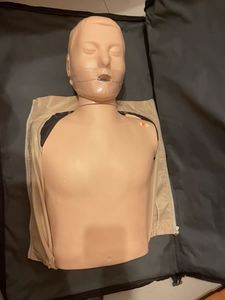 KyrenMed Maniquí de RCP Electrónico de Medio Cuerpo para Adulto, Compresión de Pecho y Apertura de Vías Respiratorias, Hombros con Luz Indicadora, Primeros Auxilios - Product Image 5