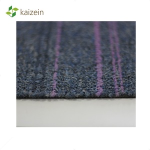 <span class=keywords><strong>Azulejos</strong></span> de alfombra cuadrados universales comerciales de alta calidad, pila de corte de nailon moderna con mechones para uso doméstico y de oración - Product Image 6