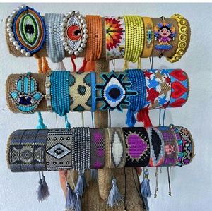 Conjunto de Pulseras Populares en Instagram <span class=keywords><strong>Miyuki</strong></span> <span class=keywords><strong>Delica</strong></span> 11/<span class=keywords><strong>0</strong></span> Hechas a Mano de Alta Calidad con Cuentas Japonesas y Borlas Ajustables - Product Image 3