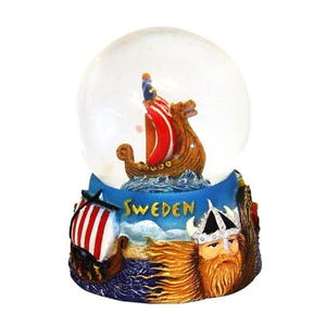 Personalizada Suecia vikingo Guerrero nórdico Islandia Finlandia recuerdo agua globo Noruega Troll estatuilla vikingo barco nieve globo - Product Image 1