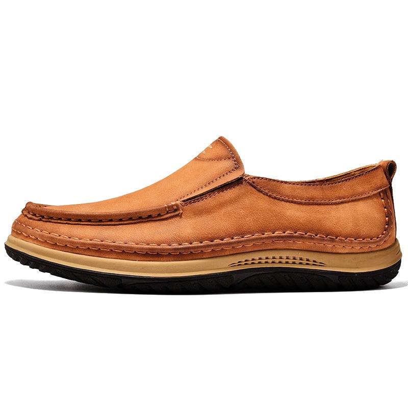 2016 สีน้ำตาล