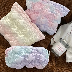 Bong Bóng lưới Cô gái của trái tim trang điểm túi 2025 mới nhăn Túi đám mây công suất lớn chăm sóc da và nhà vệ sinh túi - Product Image 3