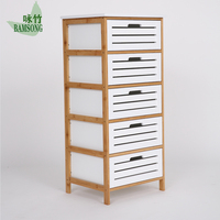 Cómoda Alta de Bambú con 5 Cajones, un Mueble de Almacenamiento de Gran Capacidad para la Organización del Dormitorio y Almacenamiento Adicional de Ropa y Ropa de Cama