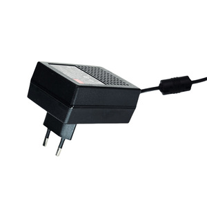 Adaptador de Corriente Mean Well Gst25e07 P1j AC/DC, 7.5V 2.93A 22W Máx., Solo para Uso en Interiores - Product Image 4