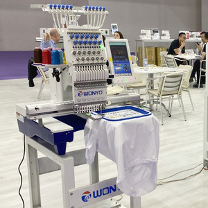เครื่องเย็บปักถักร้อยอุตสาหกรรมความเร็วสูงแบบ 1 หัวรุ่นใหม่ - Product Image 1