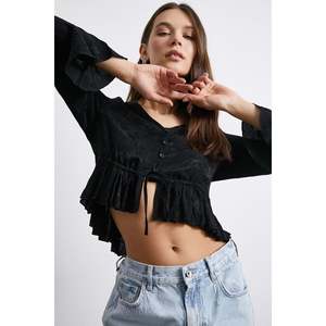เสื้อเบลาส์คอวีแต่งระบายผ้าชีฟองสีดำสำหรับผู้หญิงสไตล์ลำลองทุกวัน - Product Image 6