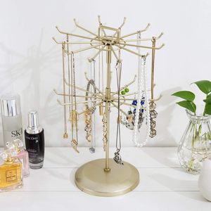 Support de présentation de bijoux en métal au design unique et moderne avec accents géométriques et base stable pour mettre en valeur votre collection de bijoux - Product Image 4