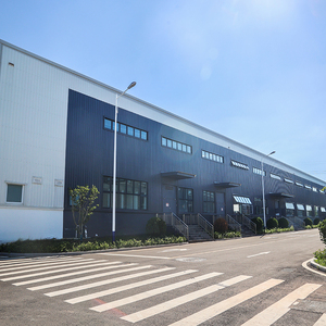 Bâtiment préfabriqué Atelier métallique Entrepôt préfabriqué Structures en acier Construction de bâtiments et <span class=keywords><strong>immobilier</strong></span> - Product Image 1