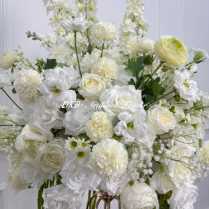 Vente en gros boule de fleurs Dahlias roses blanches et vertes pour centres de table Arrangement floral de 60cm pour décoration de fête prénatale de mariage et d'anniversaire - Product Image 6