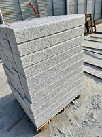 Vente directe usine – Bordures en granit flammé gris et blanc modernes et durables (Modèle G303) – Garantie 3 ans – Tailles personnalisables – Pour parcs