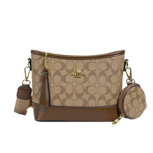 Sac seau tendance en PU pour femme avec doublure en fibre de polyester et motifs géométriques, idéal pour porter ou accrocher en bandoulière au printemps - Product Image 1