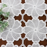 Ovale — Toppers de Table brodés en alliage blanc, décoration florale, élégants pour la salle à manger ou autre