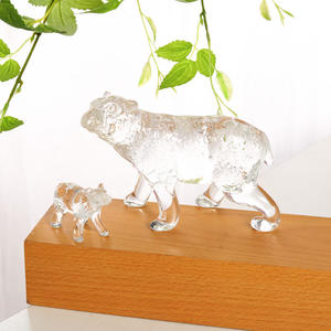 Figurine en cristal d'ours polaire, objet de collection, art animalier, figurine en cristal faite à la main, décoration de table, idéale pour les cadeaux et souvenirs - Product Image 5